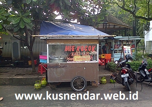 Mie Kocok Bandung Jl. Ambon No.3